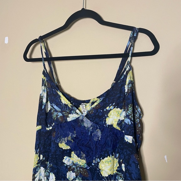 Free People Sunfade Floral Slip Dress in Night Combo Size L NEW - Picture 4 of 13